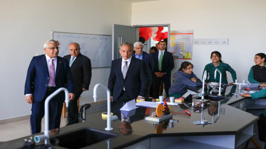 رئيس الوزراء يفتتح مدرسة "مرو" الثانوية للبنات في لواء قصبة إربد